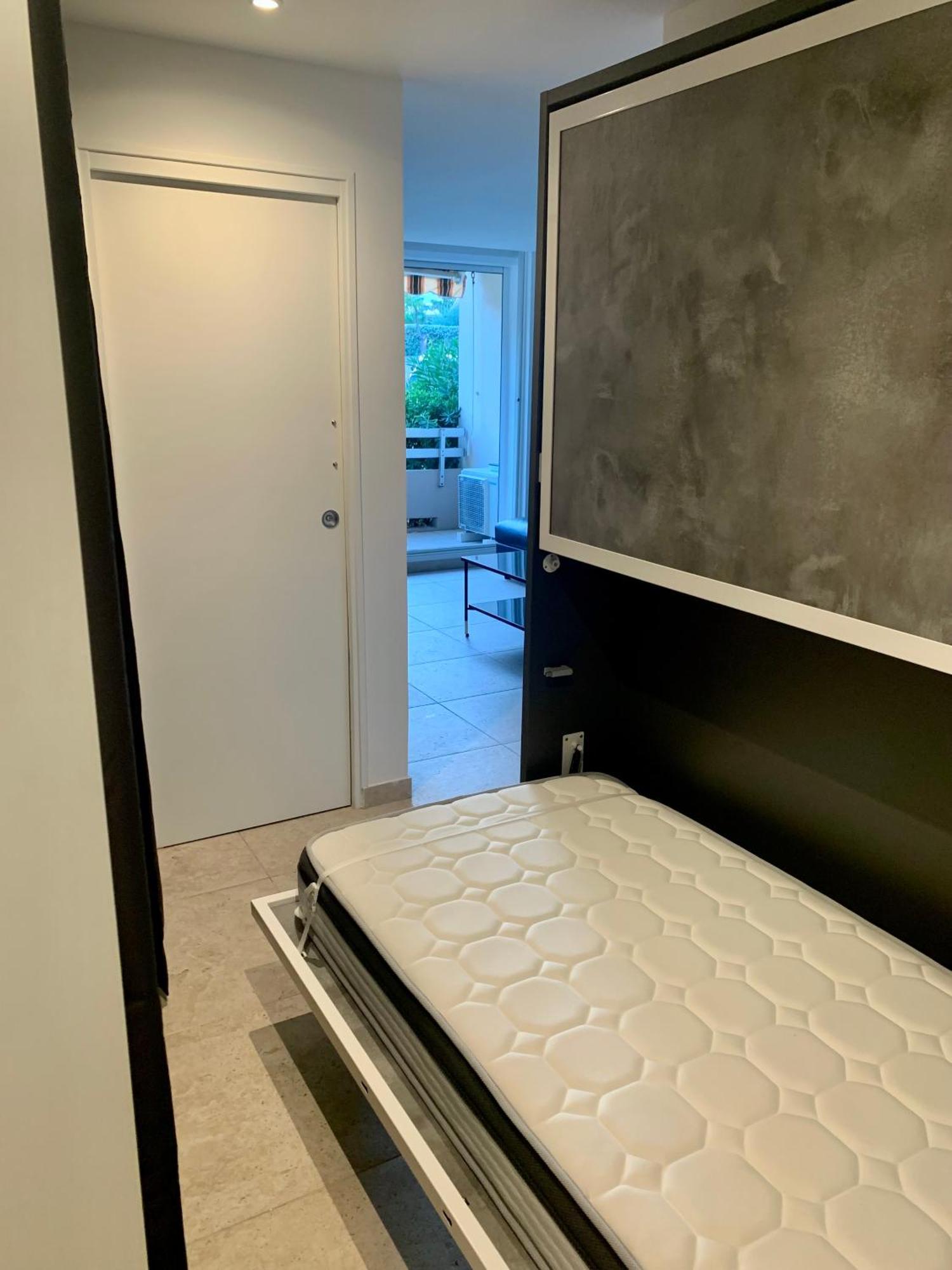 Grand Studio Standing Avec Terrasse Et Parking Sainte-Maxime Exterior foto
